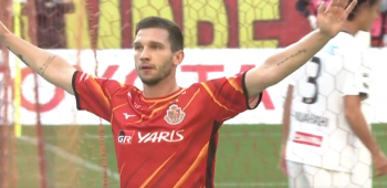 Dramat Jakuba Świerczoka. Napastnik Śląska wypadł z gry na kilka miesięcy. Znowu